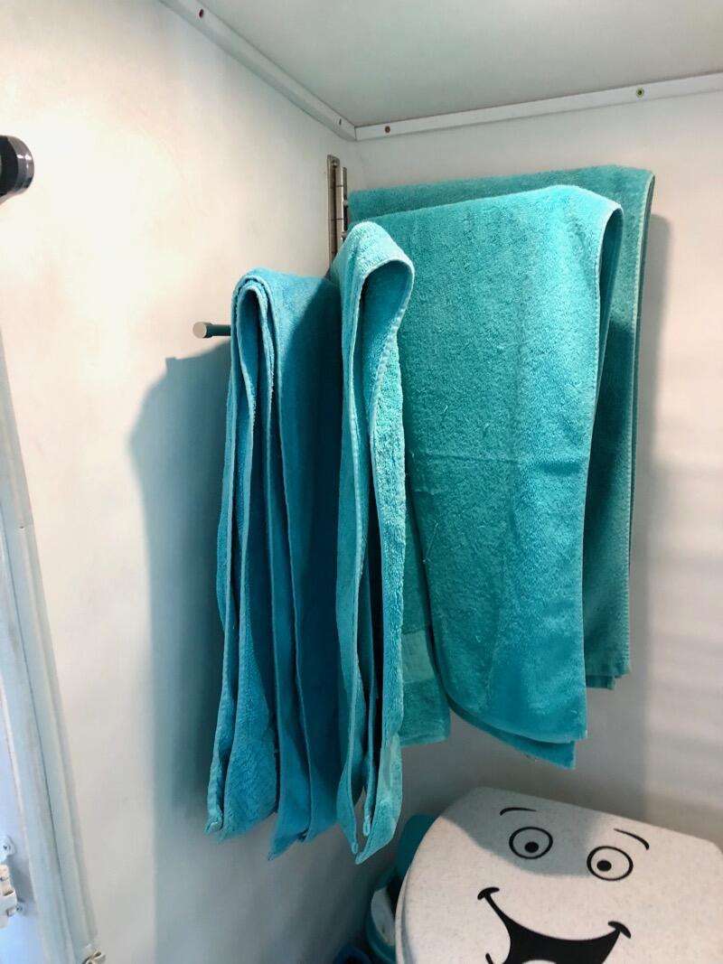 Towel Rack Expanded