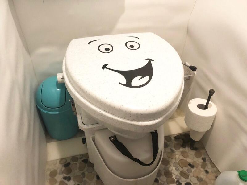 Happy Toilet